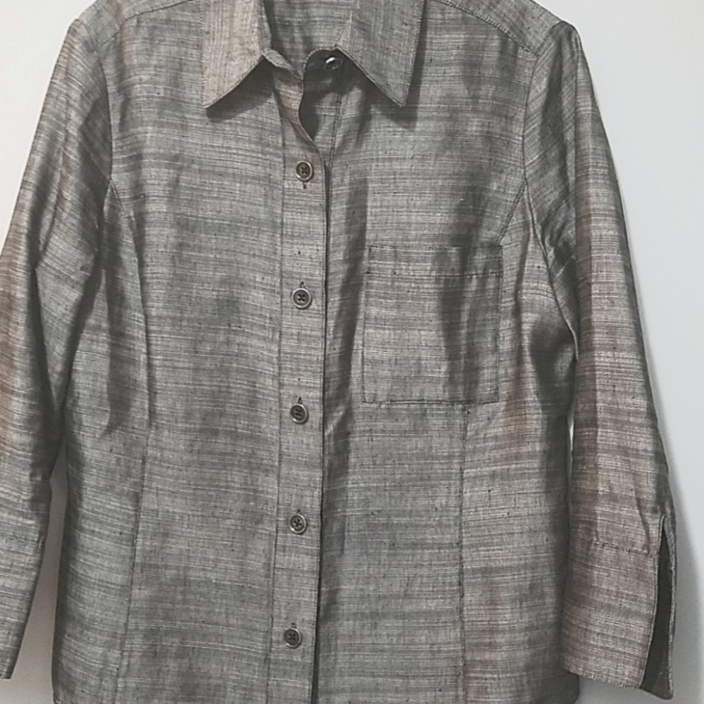 🍎Ellen Tracy sz 8 silk and linen silver jacket